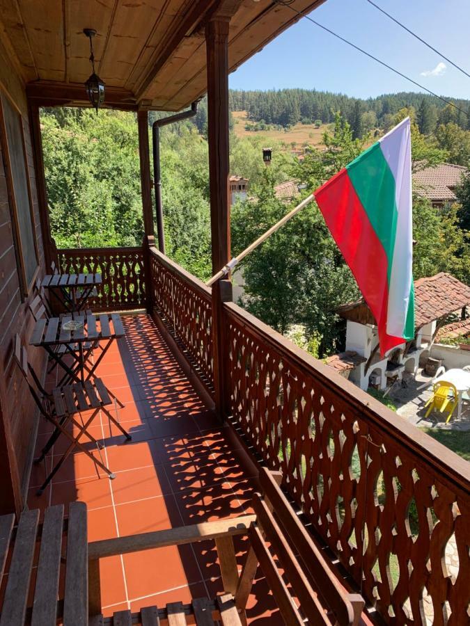 Borimechkova Kashta Hotell Koprivsjtitsa Eksteriør bilde